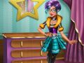 Juego Tris: Viste a la muñeca en la pasarela en línea