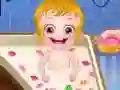 Juego Bebé Hazel: Baño Real en línea
