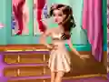 Juego Tris Noche de Cita Vestir a la Muñeca en línea Juego Tris Noche de Cita Vestir a la Muñeca en línea
